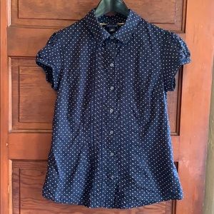 Tommy Hilfiger button down cap sleeve blouse